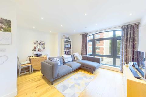 6, Kensington House Corner Hall, Hemel Hempstead, HP3 9YT