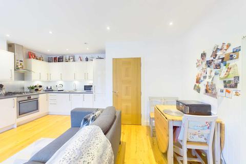 6, Kensington House Corner Hall, Hemel Hempstead, HP3 9YT
