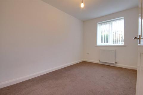 2 bedroom flat to rent, Cleveland Street, Normanby