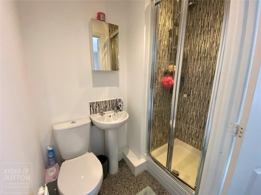 Ensuite