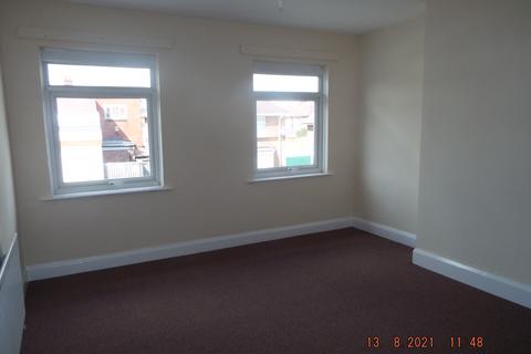 3 bedroom apartment to rent, Doncaster Road , Armthorpe, Doncaster  DN3