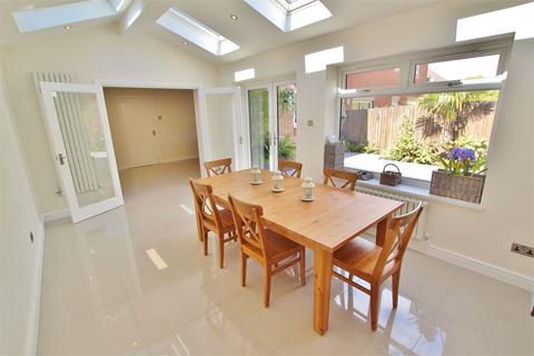 7 Borage Close, Pontprennau, Cardiff, CF23 8SJ
