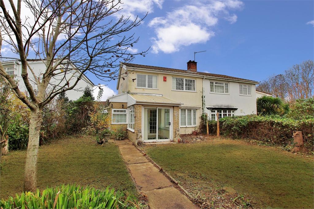 Glyn Eiddew, Pentwyn, Cardiff, CF23 3 bed semidetached house £230,000