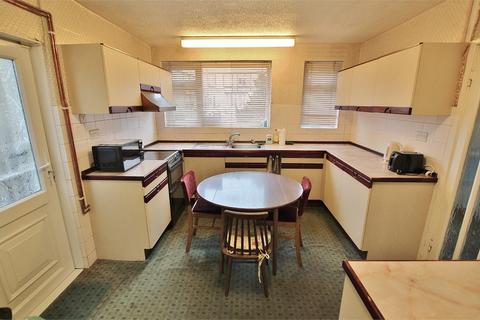 33 Blackoak Road, Cardiff, CF23 6QT