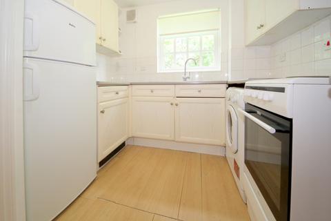 undefined, Leigh Hunt Drive, Southgate, London, N14