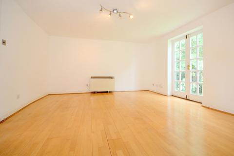 undefined, Leigh Hunt Drive, Southgate, London, N14