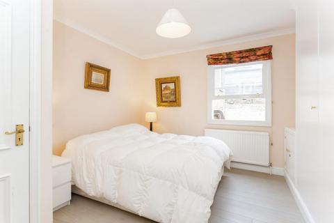 1 bedroom flat for sale, Lambton Place, Notting Hill, W11