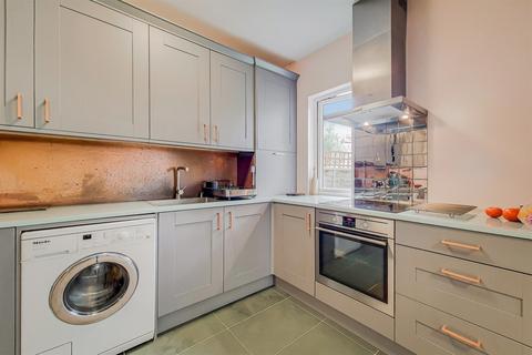 25 Aberfoyle Road, London, SW16 5AA