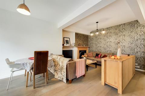 25 Aberfoyle Road, London, SW16 5AA