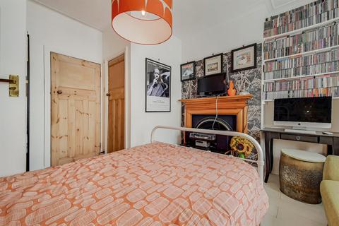 25 Aberfoyle Road, London, SW16 5AA