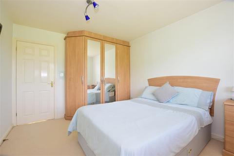 11 Blackberry Way, Whitstable, CT5 3BS