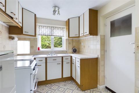 8 Ashbury Drive, Tilehurst, Reading, RG31 5LJ