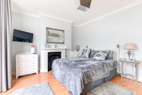 2 bedroom terraced house to rent, Borough Street, Brighton