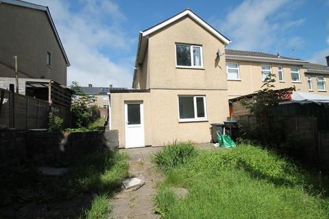 16 Heol Helig, Brynmawr, Ebbw Vale, NP23 4TY