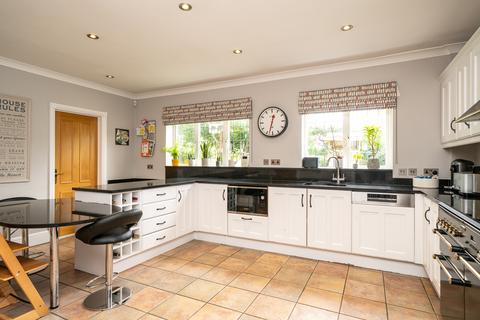 5 bedroom detached house for sale, Laurel Bank, Felden, Hemel Hempstead HP3