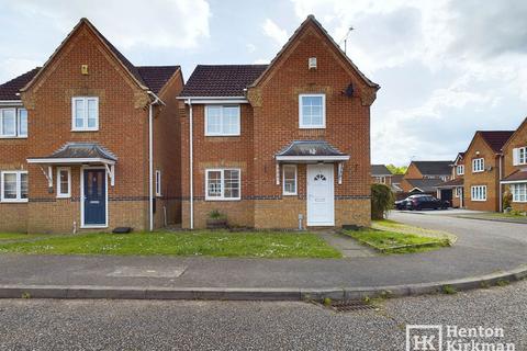 3 bedroom detached house to rent, Whitesmiths Drive, Billericay