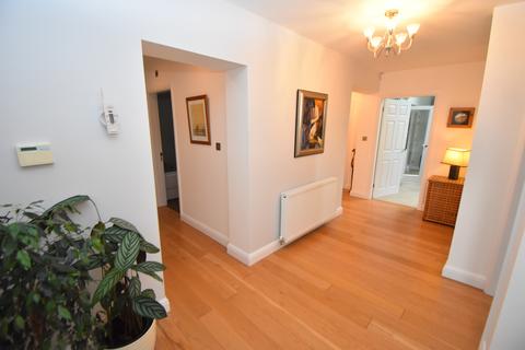 44 Blackford Road, Shirley, Solihull, B90 4BT