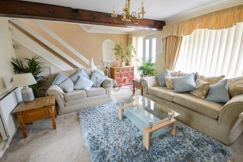 26 Medlock Drive, Sheffield, S13 9BB
