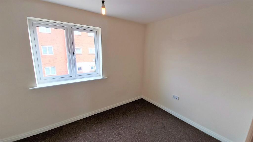 Apartment in Liverpool - View 3
