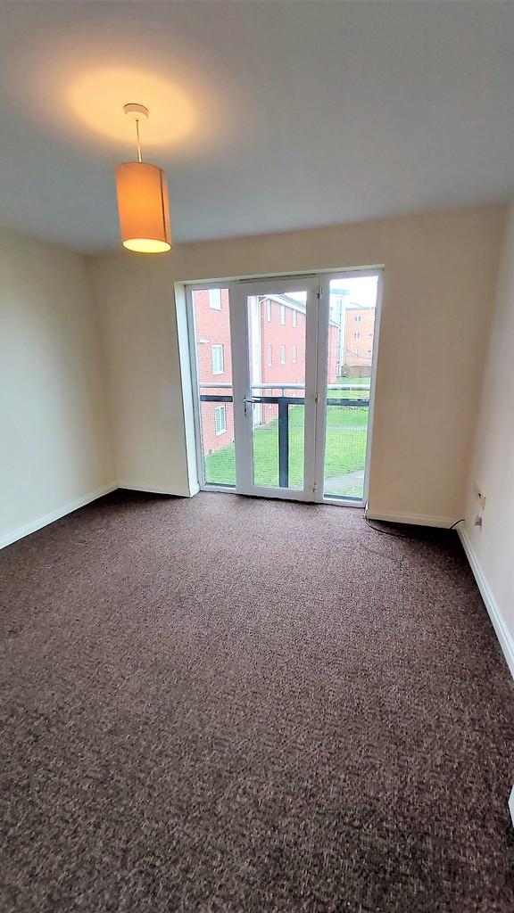Apartment in Liverpool - View 4