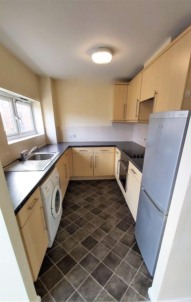 Apartment in Liverpool - More