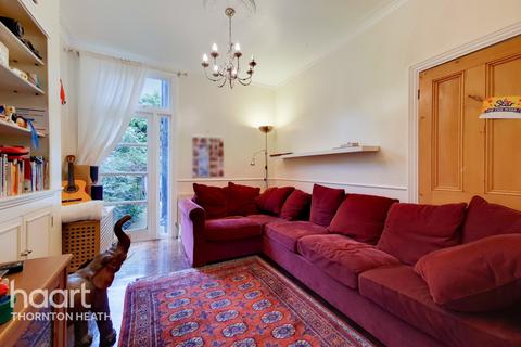 2 Eileen Road, London, SE25 5EJ