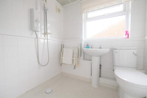 221 Oakdene Road, Orpington, BR5 2AR