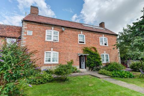 Edgioake Manor Edgioake Lane, Astwood Bank, Redditch, B96 6LL