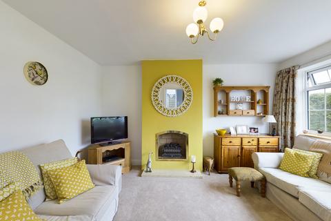 105 Benhurst Gardens, South Croydon, CR2 8NZ