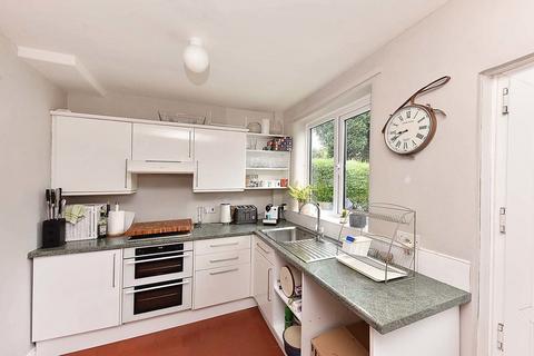 2 bedroom semi-detached house to rent, Sandileigh Avenue, Knutsford