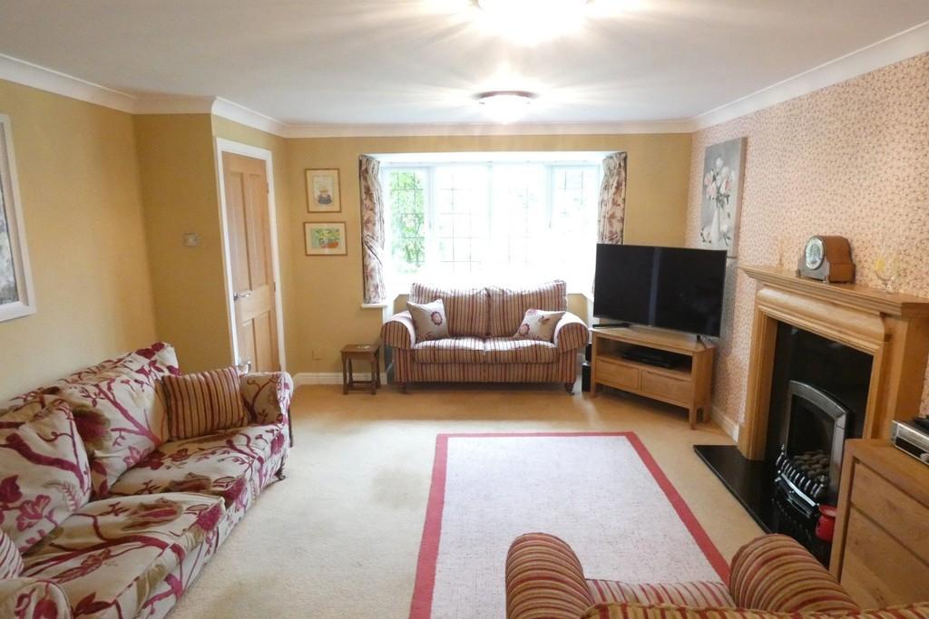 Thistle Down Close, Streetly 4 bed detached house £495,000