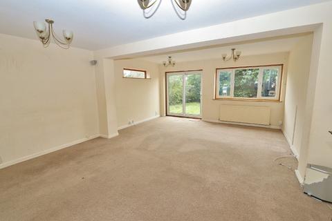 9 Birch Road, Romford, RM7 8ER