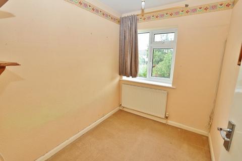 9 Birch Road, Romford, RM7 8ER