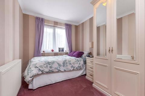 21 Meadowview Road, Bexley, DA5 1HP