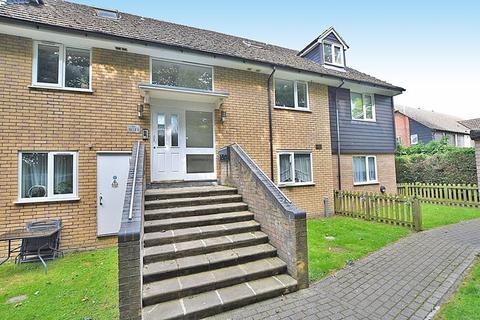 1 bedroom flat to rent, Bicknor Road, Maidstone ME15