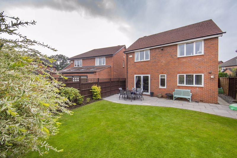 Saltmeadows, Nantwich 4 bed detached house £343,500