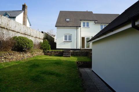 51 Beechwood Drive, Camelford, PL32 9NB