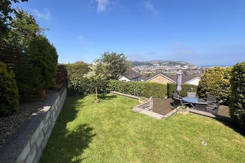 3 bedroom detached house for sale, Vicarage Avenue, Llandudno