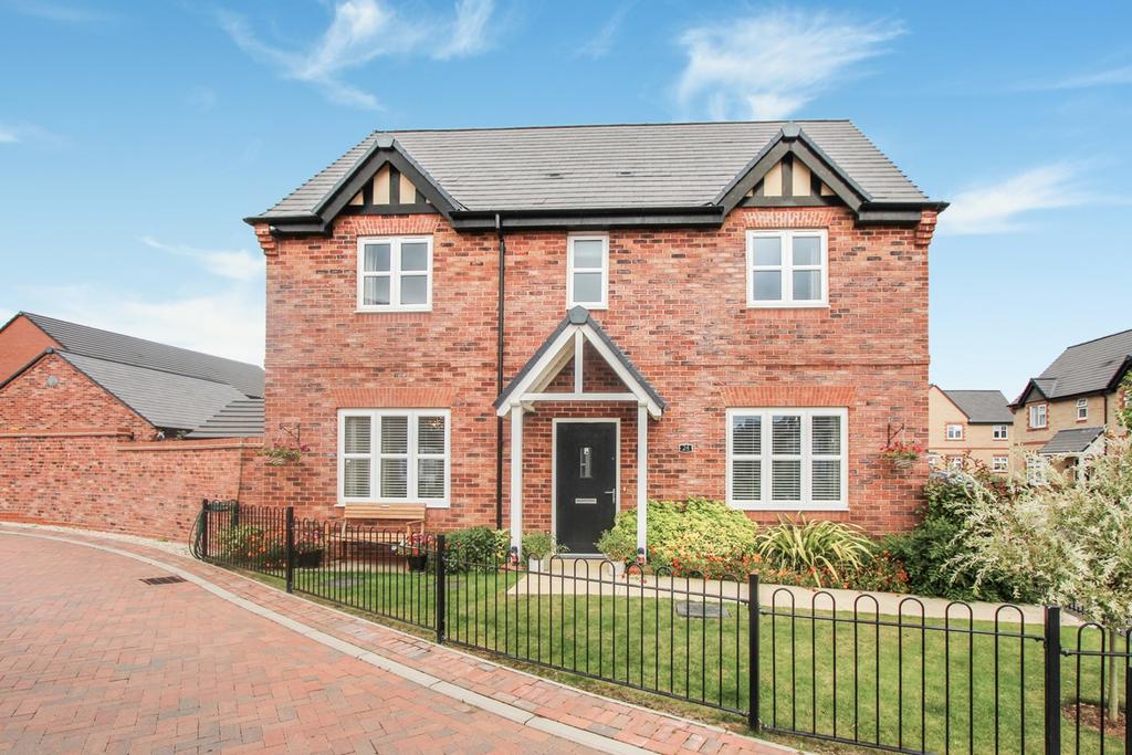Poppy Drive, Ampthill, Bedford, MK45 4 bed detached house £600,000