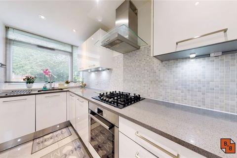 24 Alpine Close, Croydon, CR0 5UN