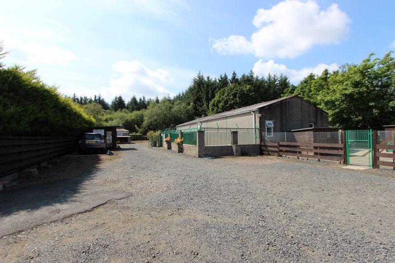 Lot 1 A: Car park...