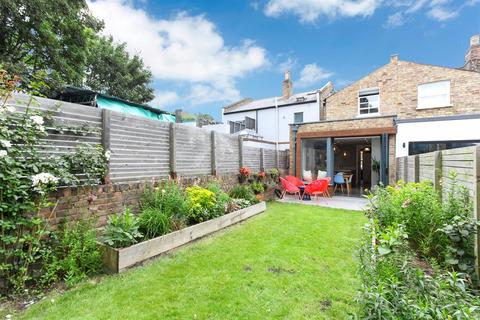 175 Kirkwood Road, London, SE15 2BG