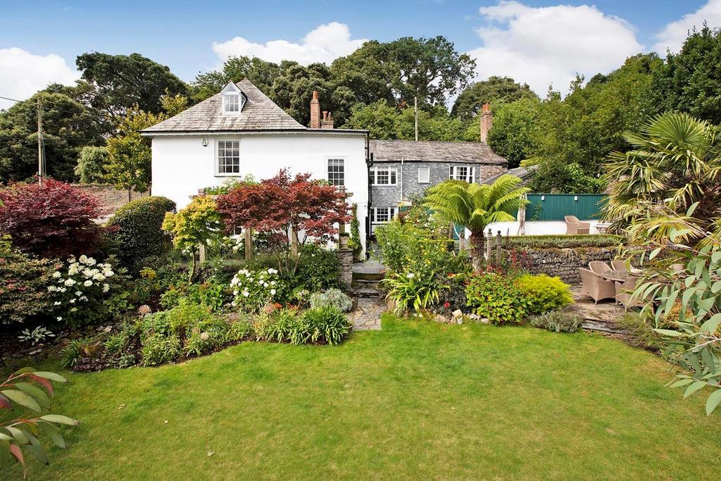 Rosehill House, 40 High Street, Padstow, Cornwall, PL28 5 bed semi