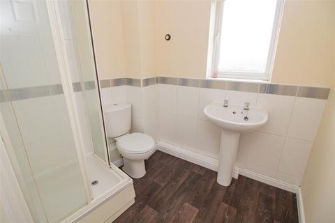 24 Bridges View, Gateshead, NE8 1NZ