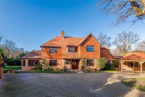 1 Turnoak Park, Windsor, SL4 4UN