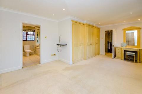 1 Turnoak Park, Windsor, SL4 4UN