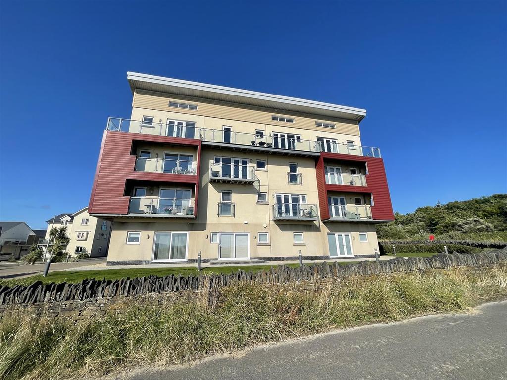 Bay View Apartments, Bwlchygwynt, Llanelli 1 bed apartment for sale £