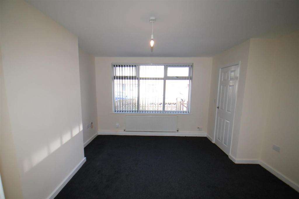 Tithe Barn Road, Hardwick, Stockton 3 bed end of terrace house £525 pcm (£121 pw)