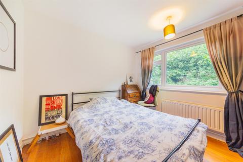 Little Tangley Salt Box Road, Guildford, GU3 3LH
