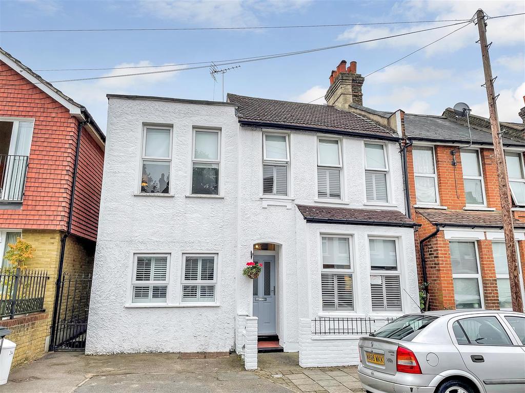 Shortlands Gardens, Shortlands, Bromley, BR2 4 bed semidetached house